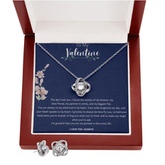 My Valentine | Gorgeous Love Knot Earring & Necklace Set